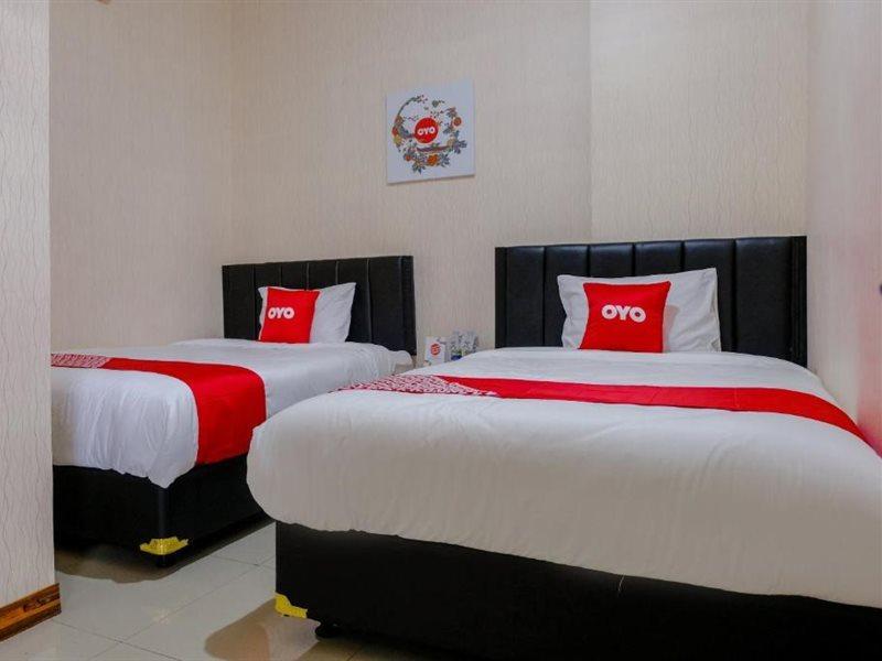 Reddoorz Near Flyover Arjosari มะลัง ภายนอก รูปภาพ