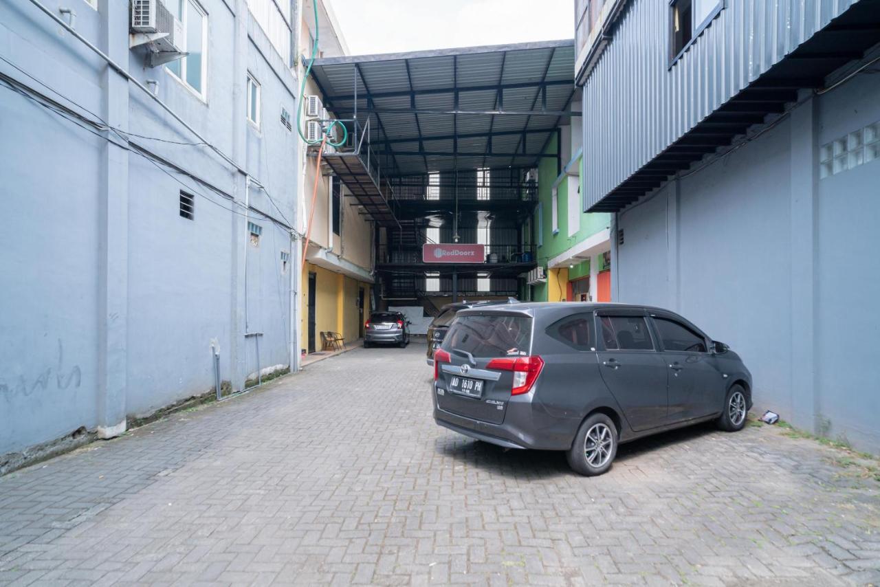 Reddoorz Near Flyover Arjosari มะลัง ภายนอก รูปภาพ