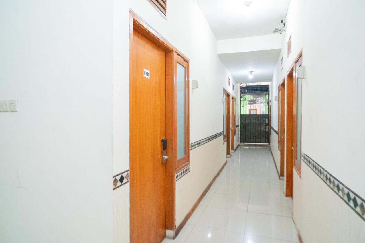 Reddoorz Near Flyover Arjosari มะลัง ภายนอก รูปภาพ