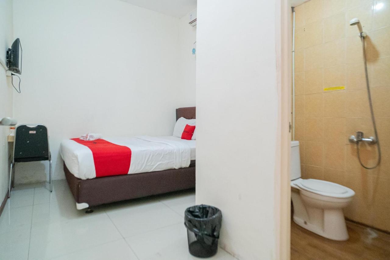 Reddoorz Near Flyover Arjosari มะลัง ภายนอก รูปภาพ